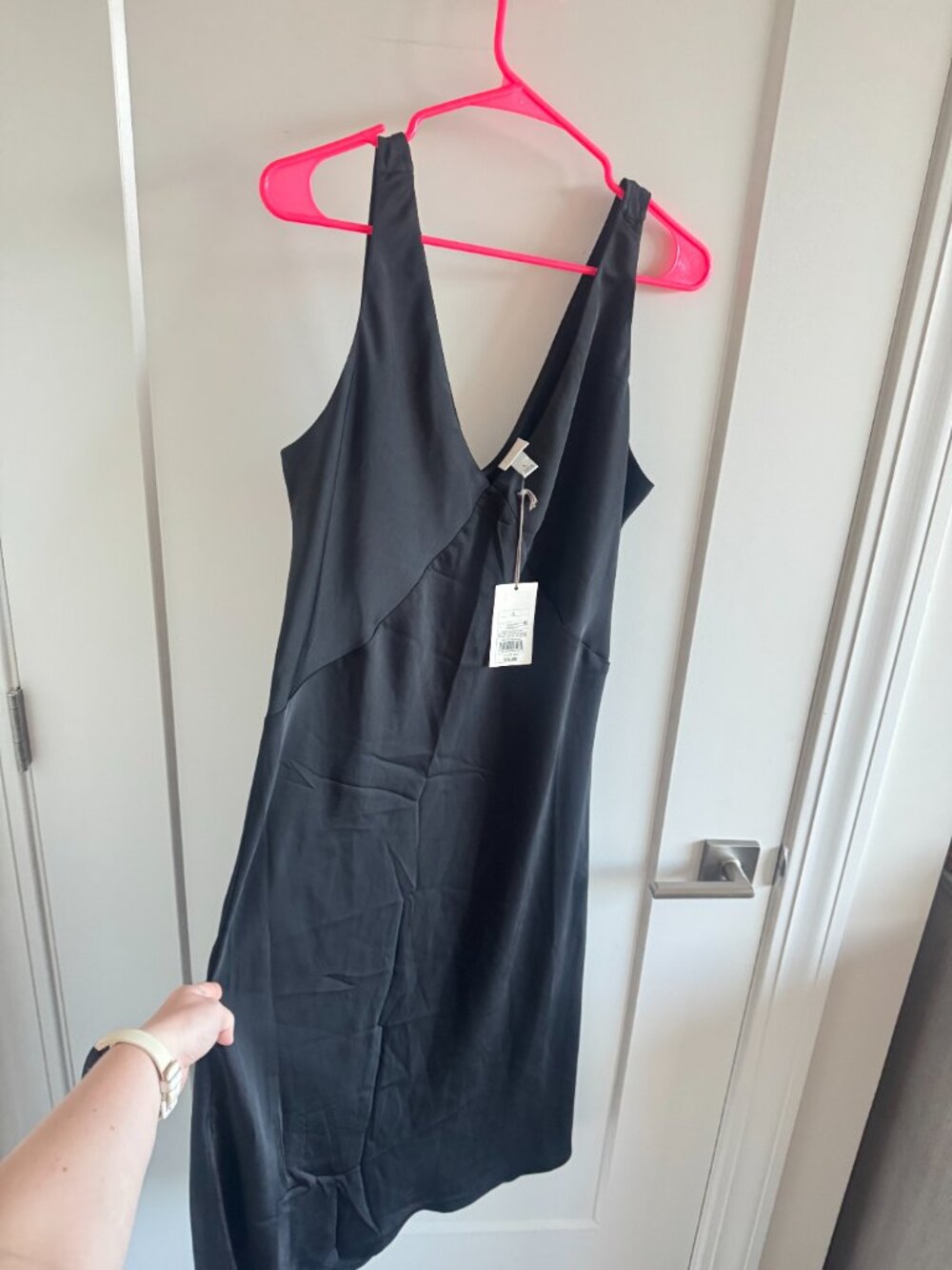 Elegant Black Sleeveless Dress